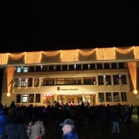 Тържествено запалване на коледните светлини в Севлиево 