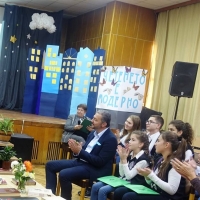 Кметът д-р Иван Иванов даде старт на "Седмица на четенето" в Севлиево с разказ на Чудомир