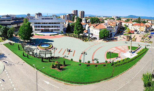 Изглед към централния площад на Севлиево