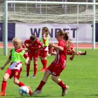 Севлиево лейдис спечели футболния турнир за девойки за Купата на M&BM, герои от САЩ’94 наградиха призьорите