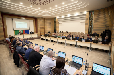 УТРЕ ЩЕ СЕ ПРОВЕДЕ РЕДОВНО…