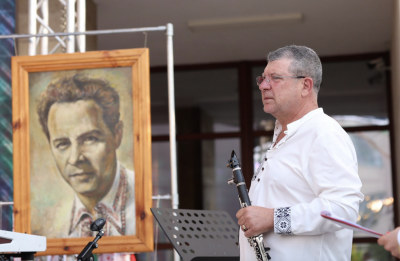 СЕВЛИЕВО ОТДАДЕ ПОЧИТ НА БОРИС…