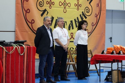 КМЕТЪТ Д-Р ИВАН ИВАНОВ ПОЗДРАВИ…